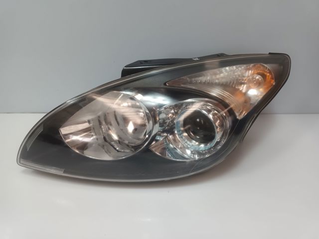Faros delanteros 921012R000 HYUNDAI