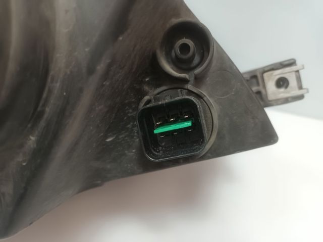 921012R000 HYUNDAI Faro izquierdo  en stock Córdoba
