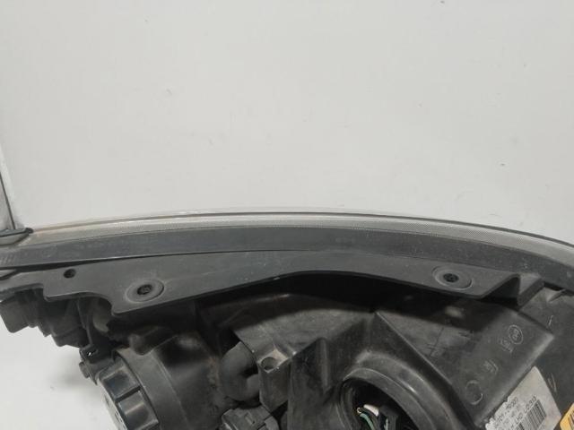 921012R000 Faro izquierdo  disponible Burgos