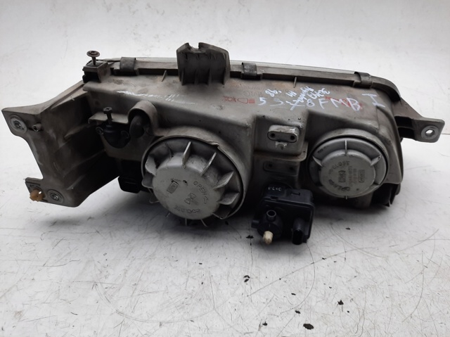Faros delanteros para Hyundai H-1 STAREX  ()