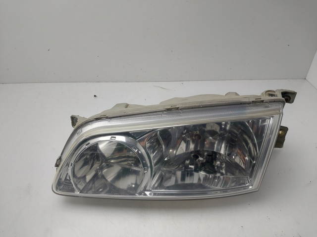 Precio del repuesto Faros delantero izquierdo H-1 STAREX  bus