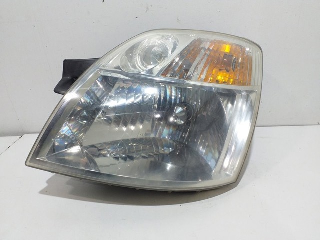 92102070 Faro derecho  en stock Sabadell