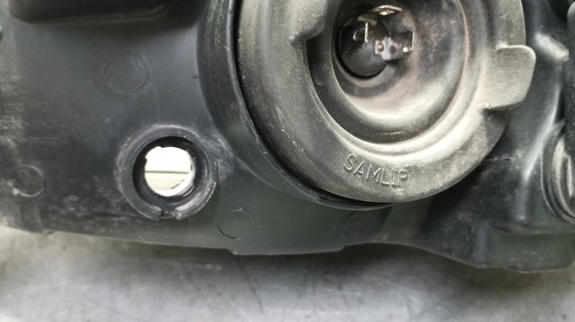 HYUNDAI 921021CXXX Faro derecho  disponible España