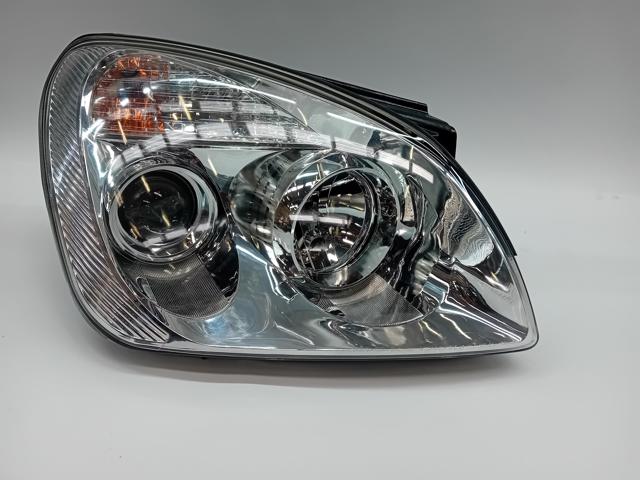 Faro derecho 921021D020 Hyundai/Kia