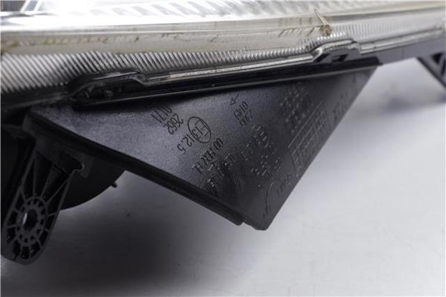 921021H000 HYUNDAI Faro derecho  disponible Vigo