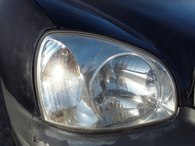 Faro delantero derecho Hyundai Santa Fe I SUV comprar en España