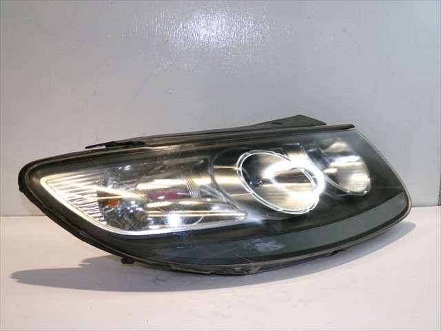 921022BXXX Faro derecho  comprar en Reus