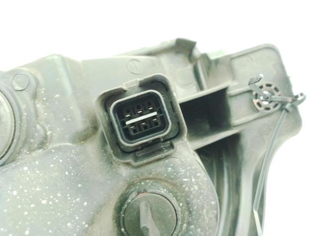HYUNDAI 921022EXXX Faro derecho  en stock Valencia