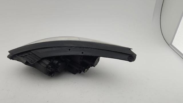 HYUNDAI 921022Y000 Faro derecho  en stock Salamanca
