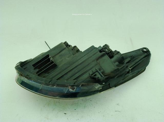 921022Y000 Faro derecho comprar Girona