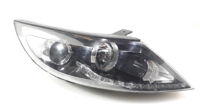 921023U250 HYUNDAI Faro derecho comprar Madrid