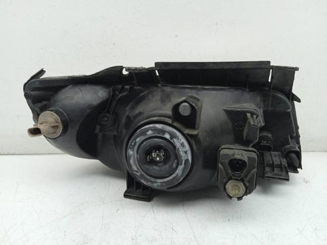 9210317030 HYUNDAI Faro izquierdo  en stock Huelva