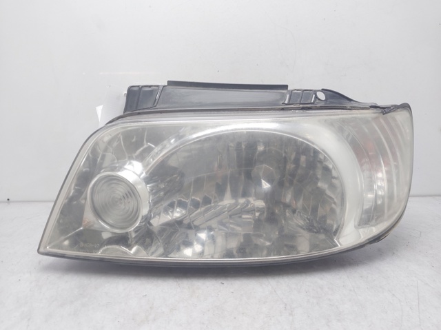 9210317030 HYUNDAI Faro izquierdo  comprar en Jaén