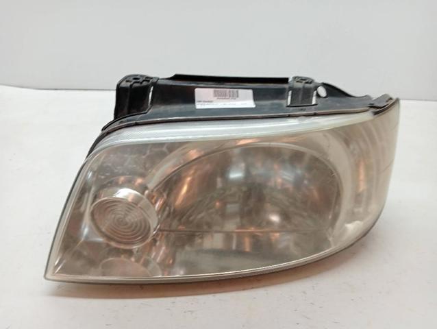 HYUNDAI 9210317030 Faro izquierdo  en stock Salamanca