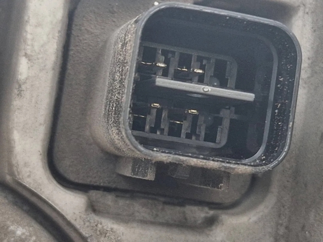 9210327510 HYUNDAI Faro izquierdo  disponible Ourense