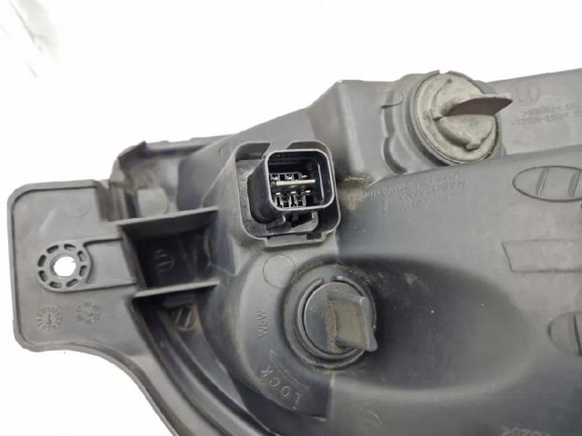 HYUNDAI 921032E020 Faro izquierdo  en stock Terrassa