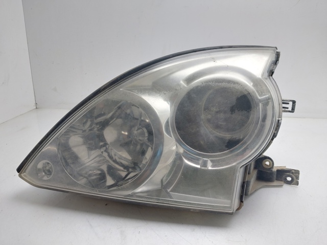 Luz frontal Hyundai Terracan  (HP)