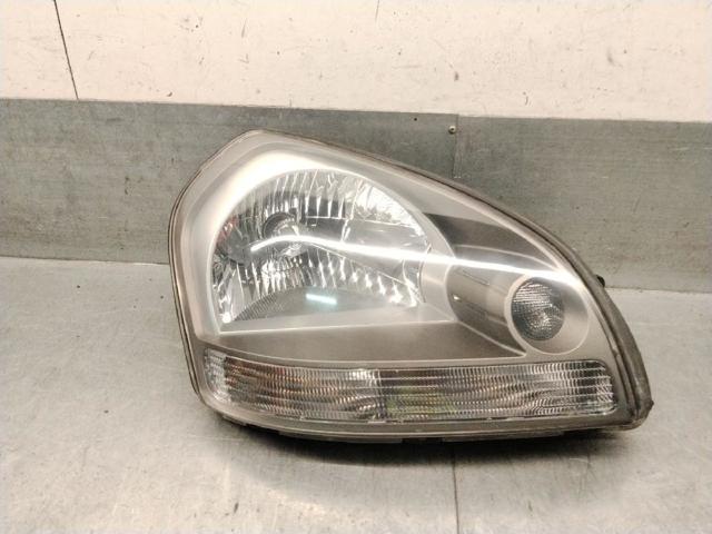 Luz derecha 921042E020 HYUNDAI
