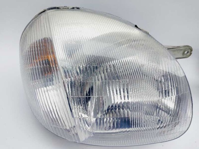 HYUNDAI 9210502010 Faro izquierdo  en stock Valencia