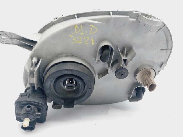 9210502010 Faro izquierdo  en stock Sabadell