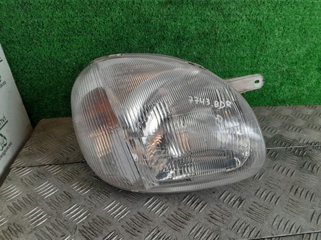 9210602010 HYUNDAI Faro derecho  en stock Córdoba