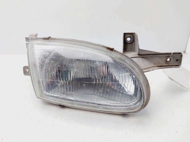 Luz derecha Hyundai Accent  (1994-2002)