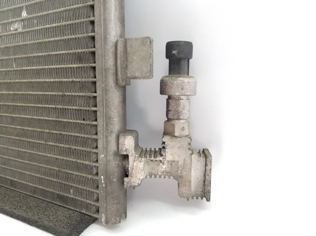 921100001R RENAULT Condensador aire acondicionado  en stock Gandía