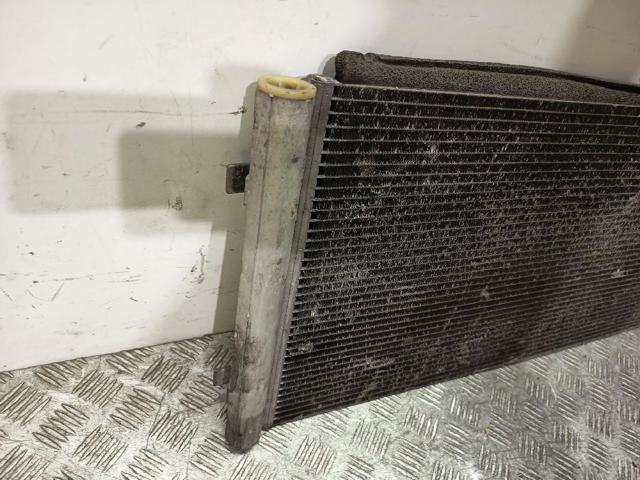 RENAULT 921100001R Condensador aire acondicionado  en stock Terrassa