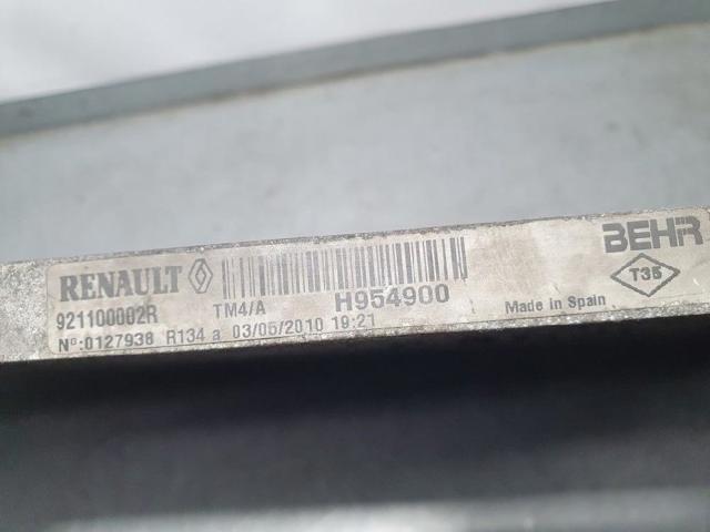 RENAULT 921100002R Condensador aire acondicionado  en stock Salamanca