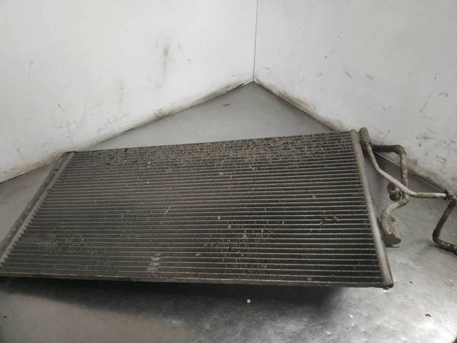 RENAULT 921100002R Condensador de aire acondicionado  disponible Lugo