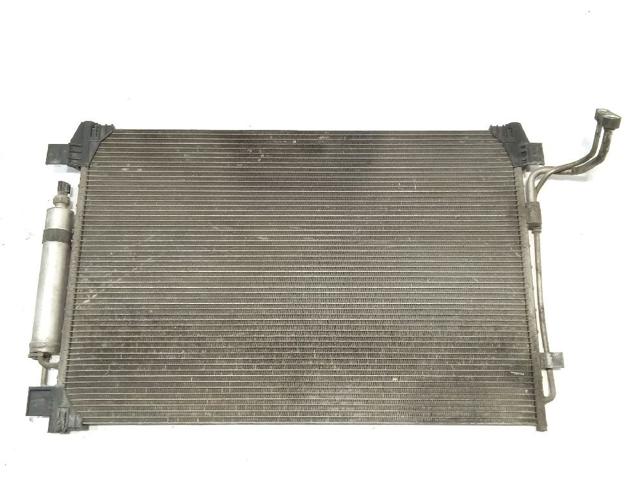 Radiador de aire acondicionado 921101AA0A NISSAN