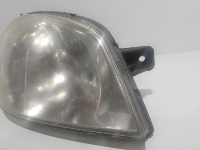 HYUNDAI 921101C010 Faro izquierdo  en stock Terrassa