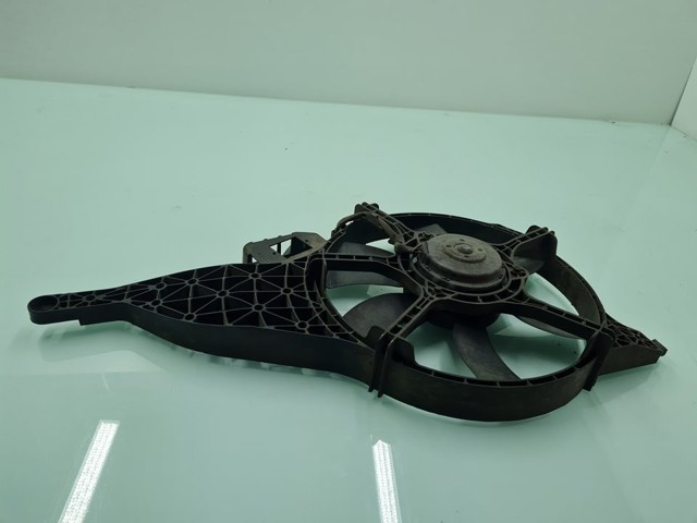 92120EB400 NISSAN Difusor del radiador del aire acondicionado con ventilador y motor  comprar en Lleida