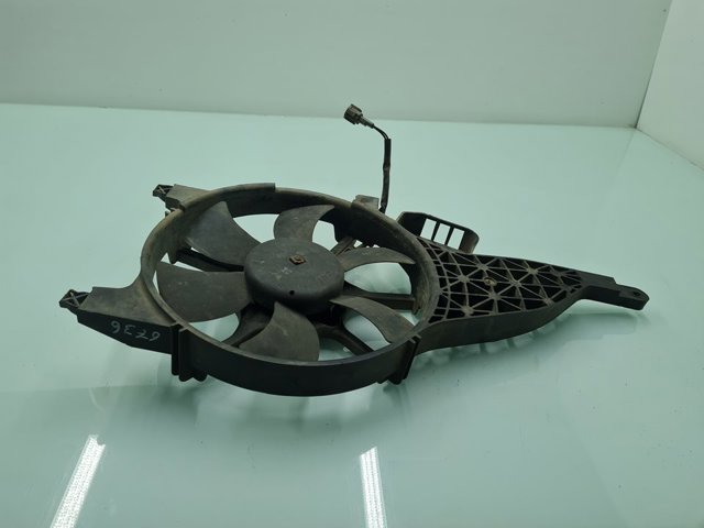 92120EB400 Difusor del radiador del aire acondicionado con ventilador y motor comprar Sevilla