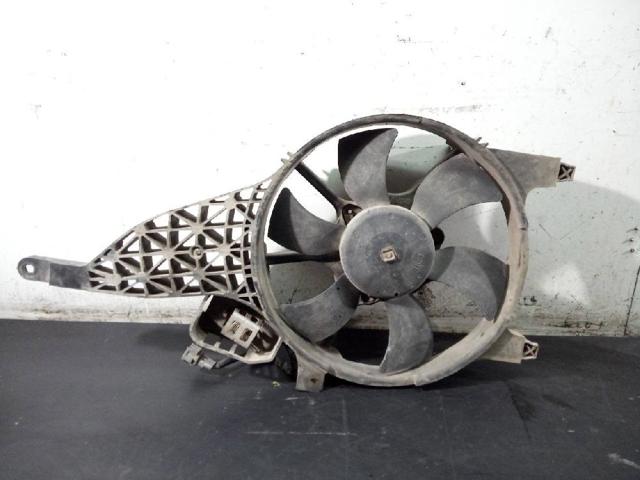 92120EB400 NISSAN Difusor del radiador del aire acondicionado con ventilador y motor  comprar en Oviedo