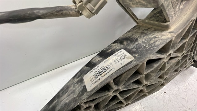 NISSAN 92120EB400 Difusor del radiador del aire acondicionado con ventilador y motor  en stock Valencia
