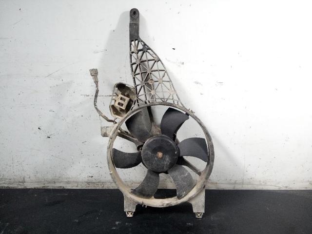 NISSAN 92120EB400 Difusor del radiador del aire acondicionado con ventilador y motor  en stock Valencia