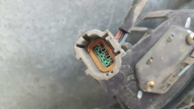 NISSAN 92120EB400 Difusor del radiador del aire acondicionado con ventilador y motor  comprar en Albacete