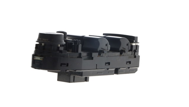 9216046 BMW