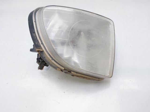 Faro antiniebla derecho 922021F001 Hyundai/Kia