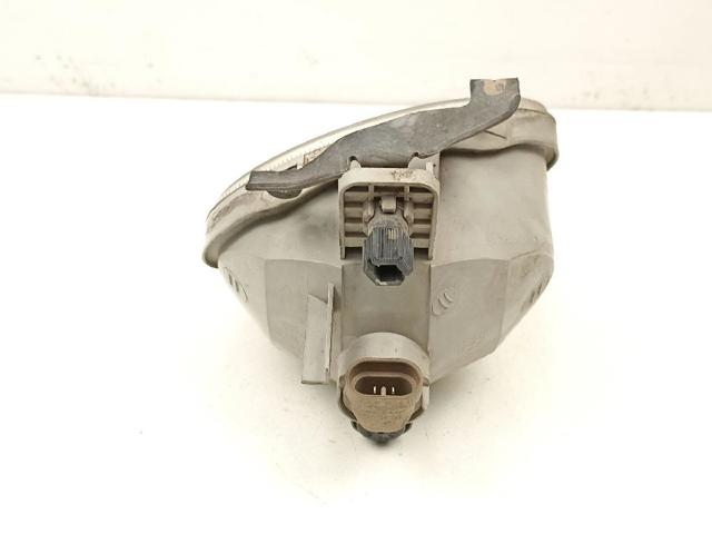 922022B000 Faro antiniebla derecho  en stock Sabadell