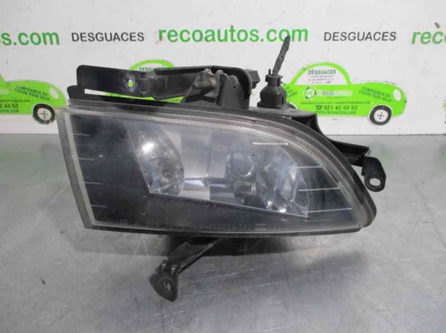 Faro antiniebla derecho 922023K000 Hyundai/Kia