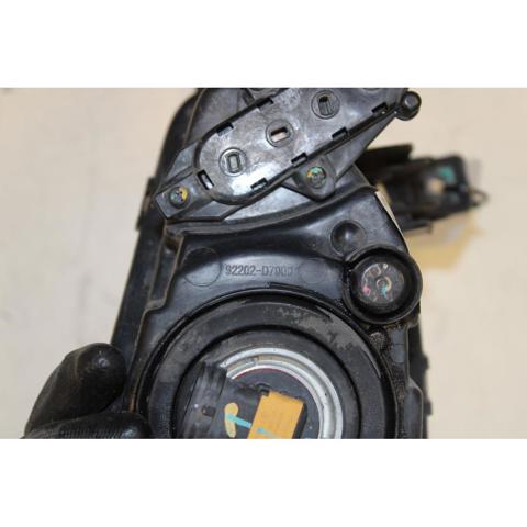 HYUNDAI 92202D7000 Faro antiniebla derecho  en stock Salamanca