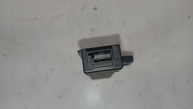 BMW 9220832 Antena  en stock Salamanca