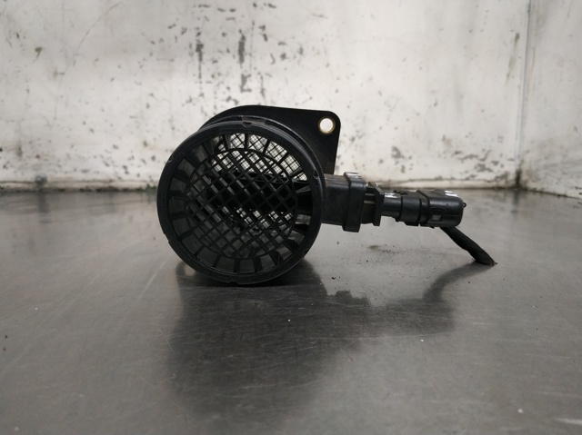 9220930004 HYUNDAI Sensor de flujo de masa de aire  disponible Vigo
