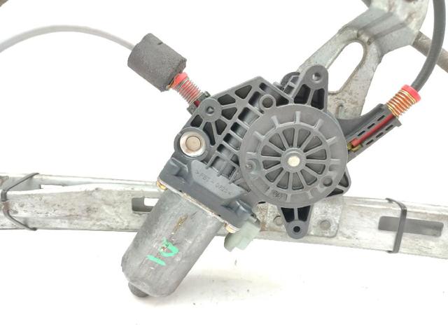PEUGEOT 9221E8 Mecanismo de elevalunas de la puerta delantera izquierda  disponible Valladolid