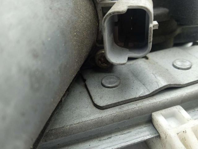 9221E8 Mecanismo de elevalunas de la puerta delantera izquierda  disponible Málaga