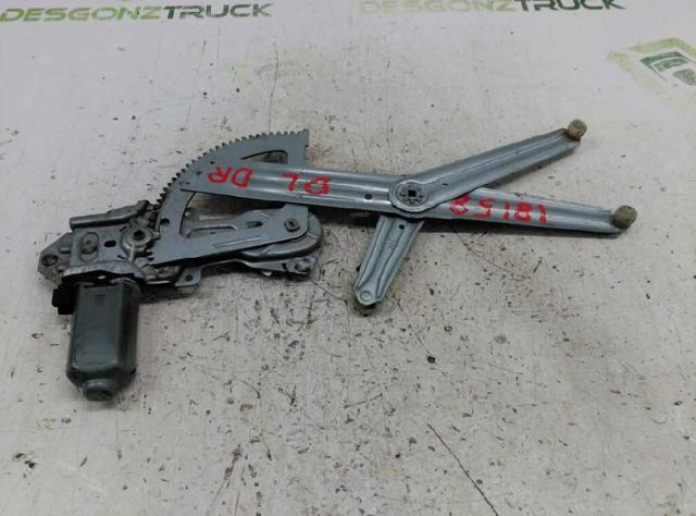 Comprar Mecanismo de elevalunas de la puerta delantera derecha Peugeot 205 II 20A, C a bajo precio