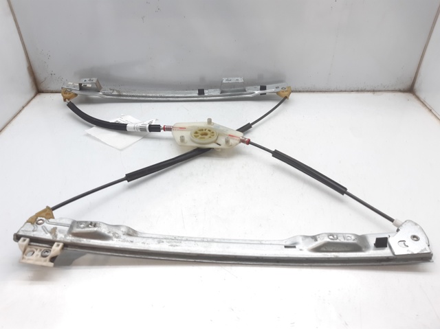 9222CT PEUGEOT Mecanismo de elevalunas delantero derecha  en stock Córdoba
