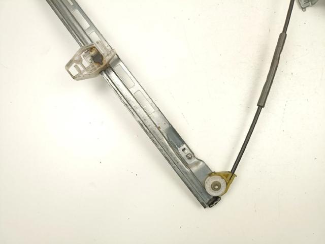 9222F8 PEUGEOT Mecanismo de elevalunas de la puerta delantera derecha  disponible Vigo